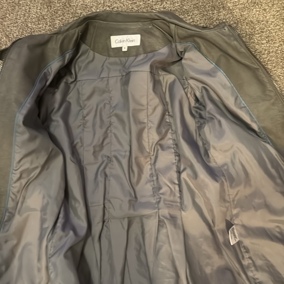 Calvin Klein Medium Jacket - Picture 11 of 11